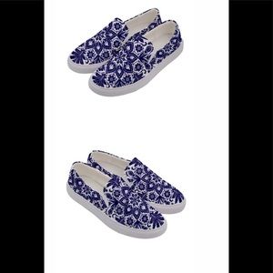 SKJ Designer canvas slip on’s